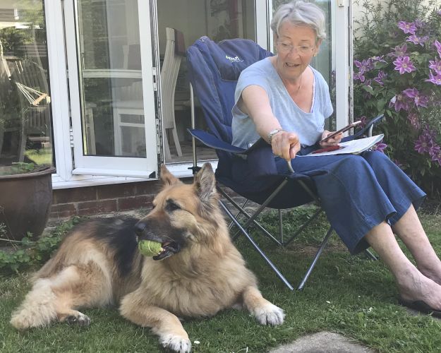 Grethe og hund