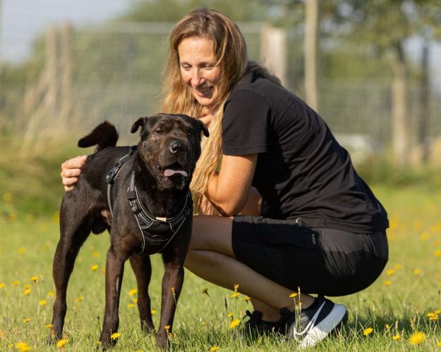  Billede af Max med internatleder Nadja Frandsen